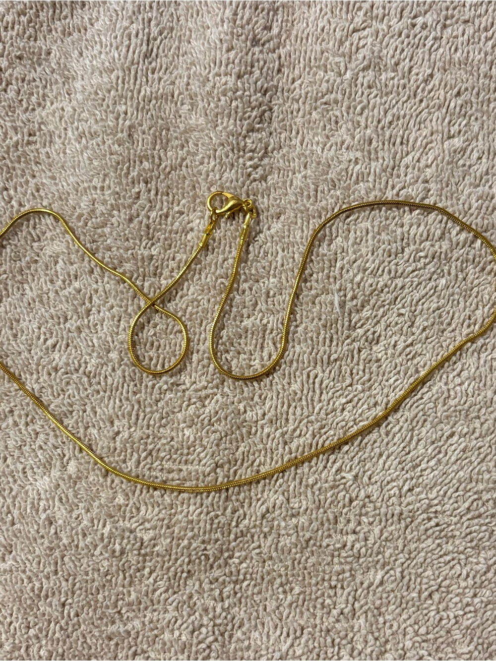 Gold Tone Snake Chain Necklace - Women's Jewelry 20B